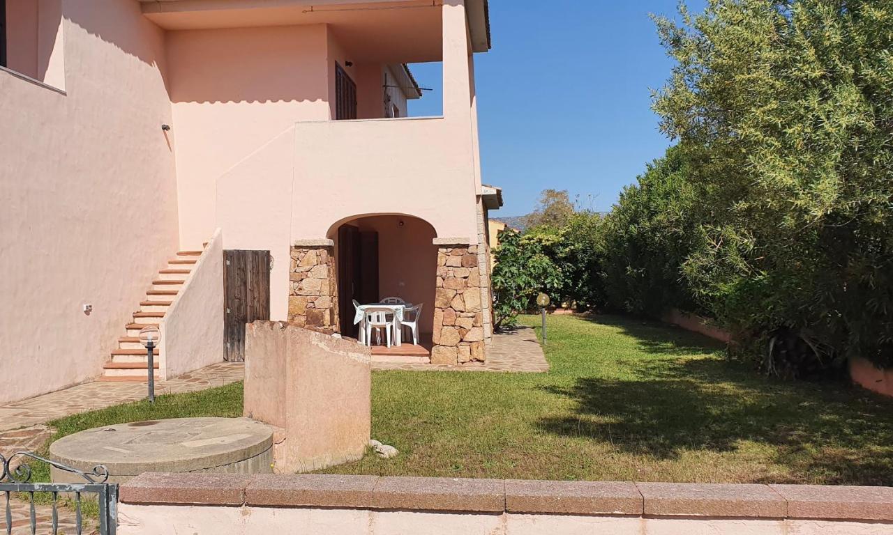 סאן תאודורו Iss Travel, Le Carrube Two Bedrooms Apartments With Air Conditioning מראה חיצוני תמונה
