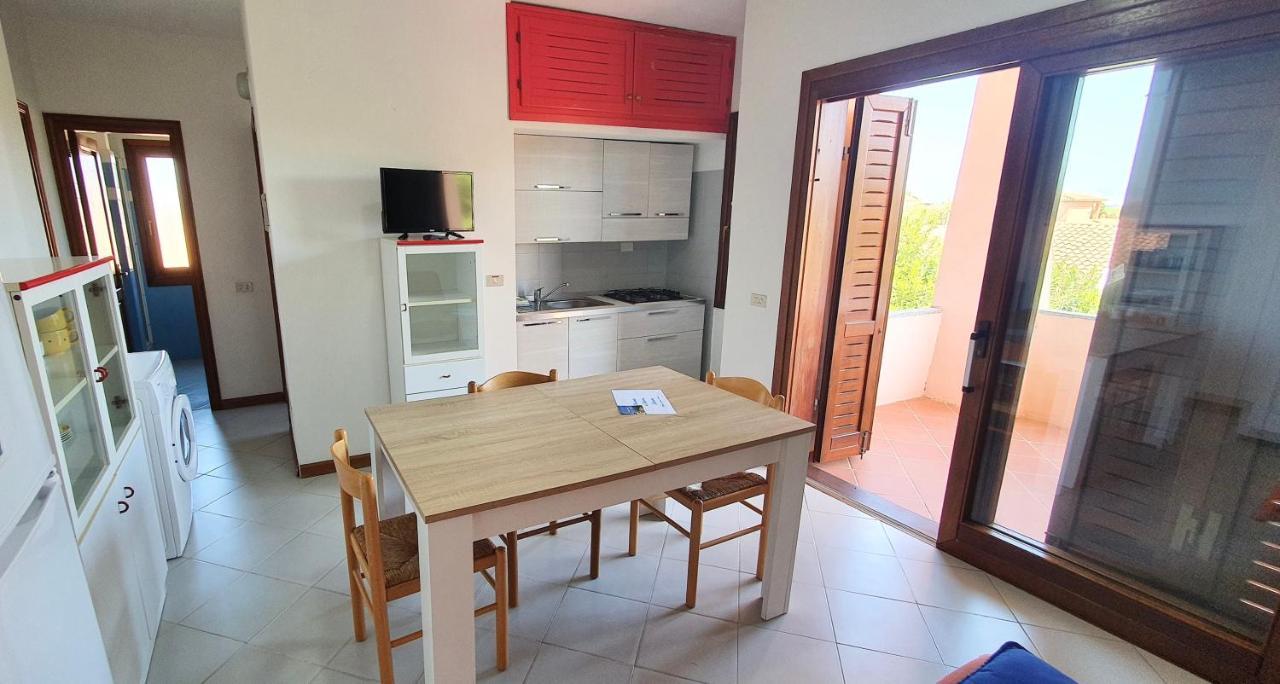 סאן תאודורו Iss Travel, Le Carrube Two Bedrooms Apartments With Air Conditioning מראה חיצוני תמונה
